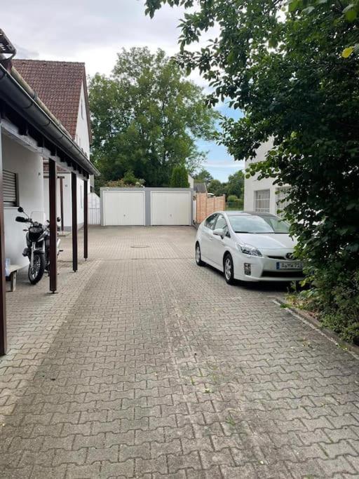 Messe- Augsburg- Legoland Guenzburg - 6 Personen Apartment Цусмарсхаузен Екстериор снимка